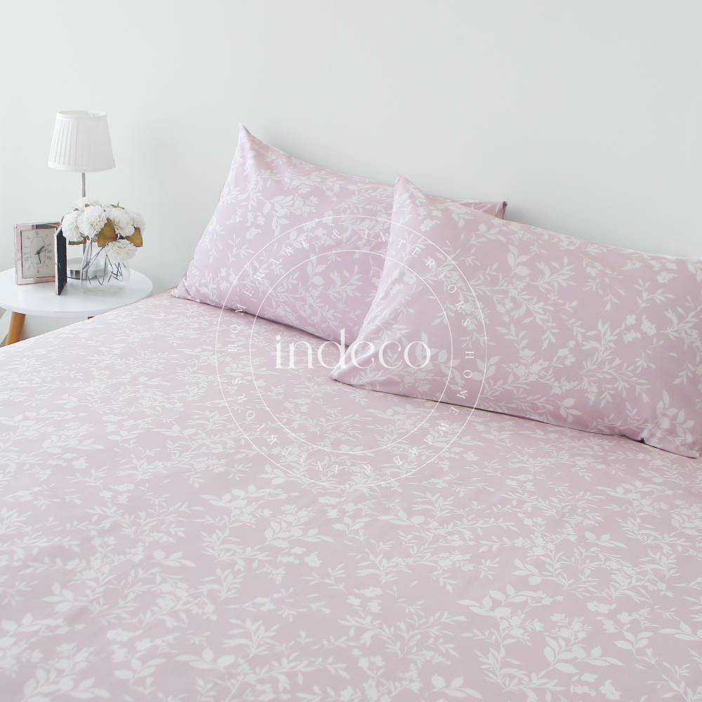 Soft Pink Floral Bedsheet Set