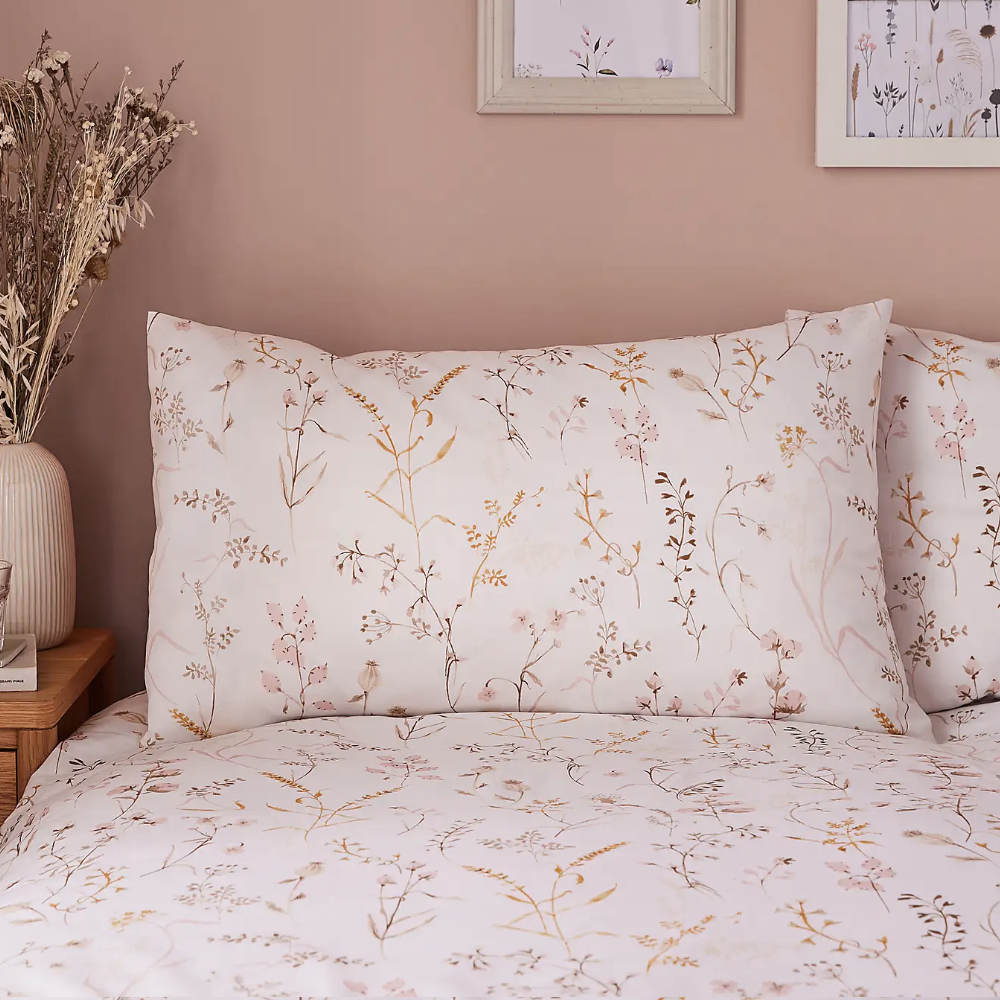Whispering Stems Duvet Cover Set