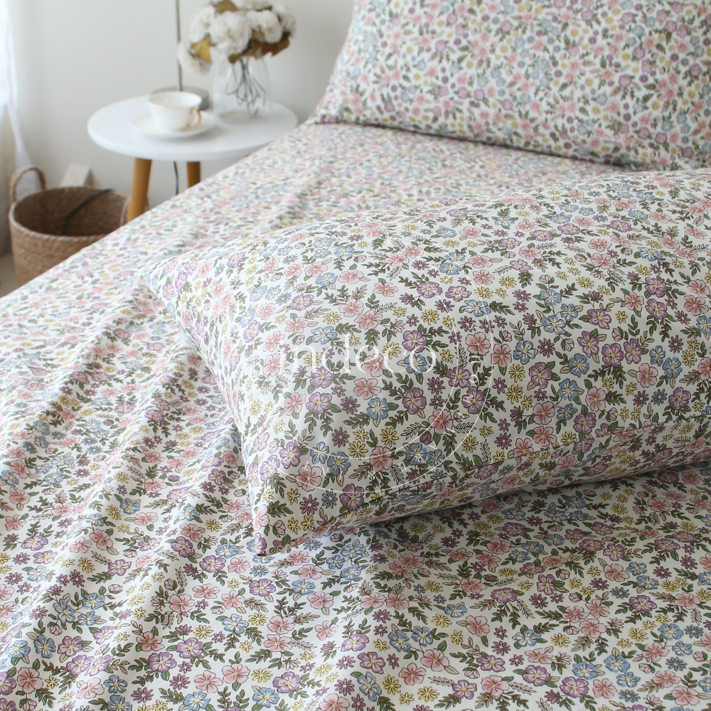 Luna Floral Bedsheet Set