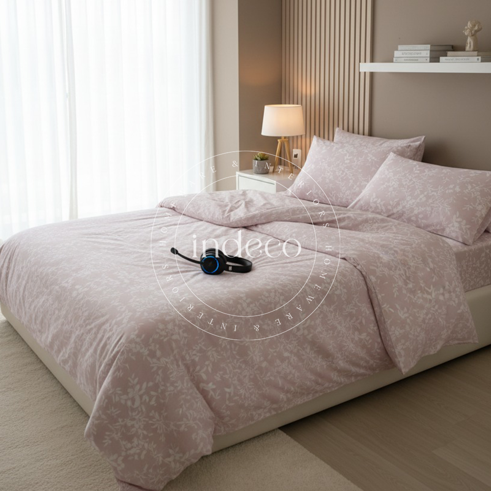 Soft Pink Floral Bedsheet Set