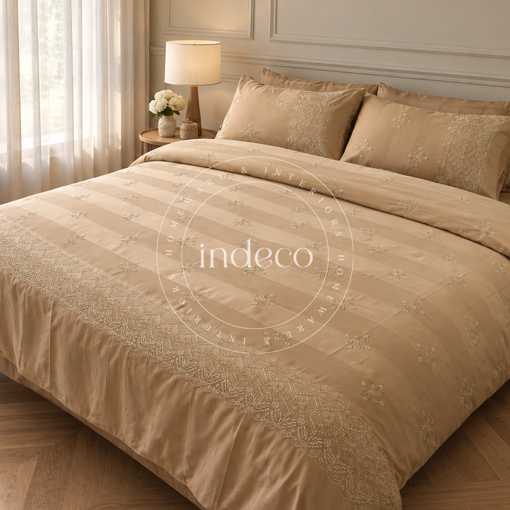 Carmella Embroidered Sateen Duvet Cover Set