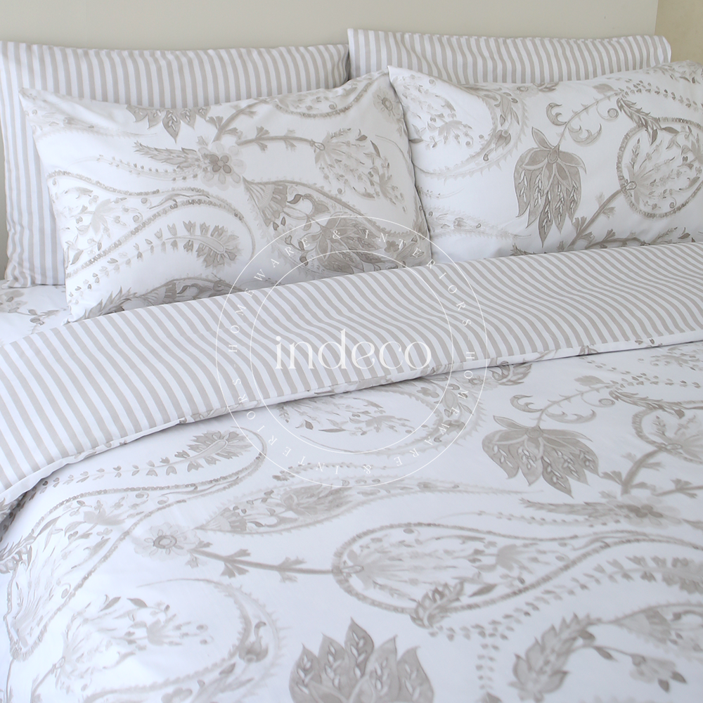 Whispering Willow Duvet Cover Set
