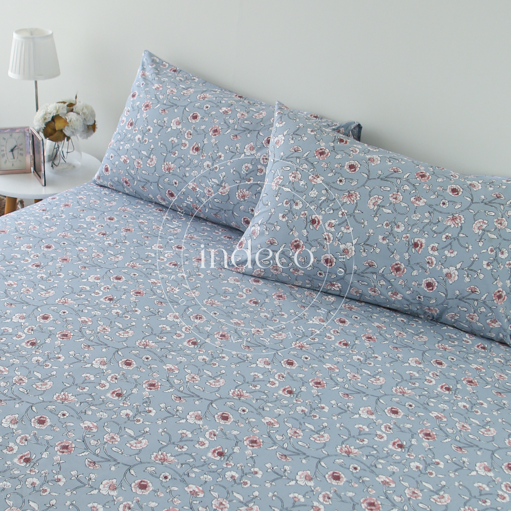 Dusky Bloom Bedsheet Set