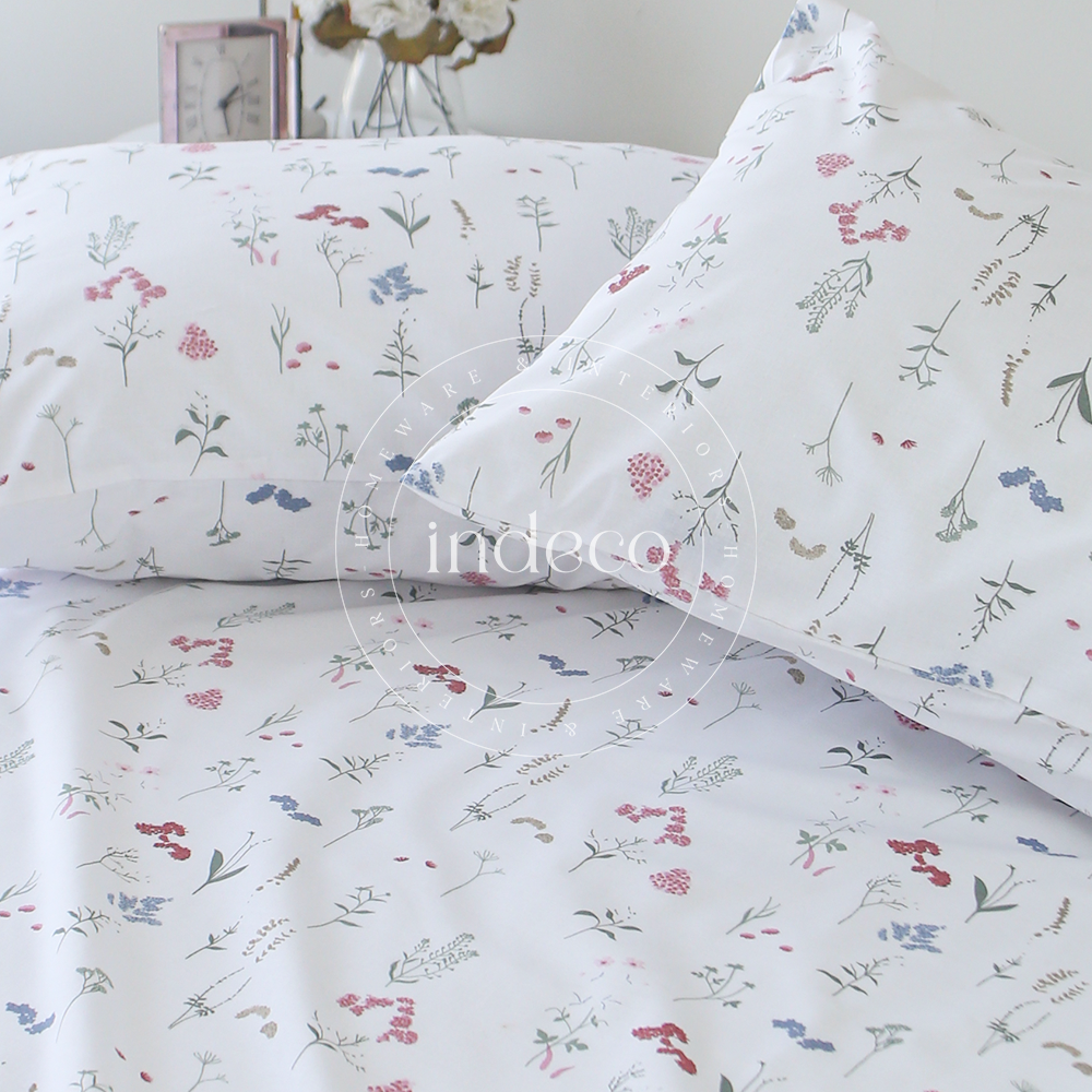 Wild Stems Bedsheet Set