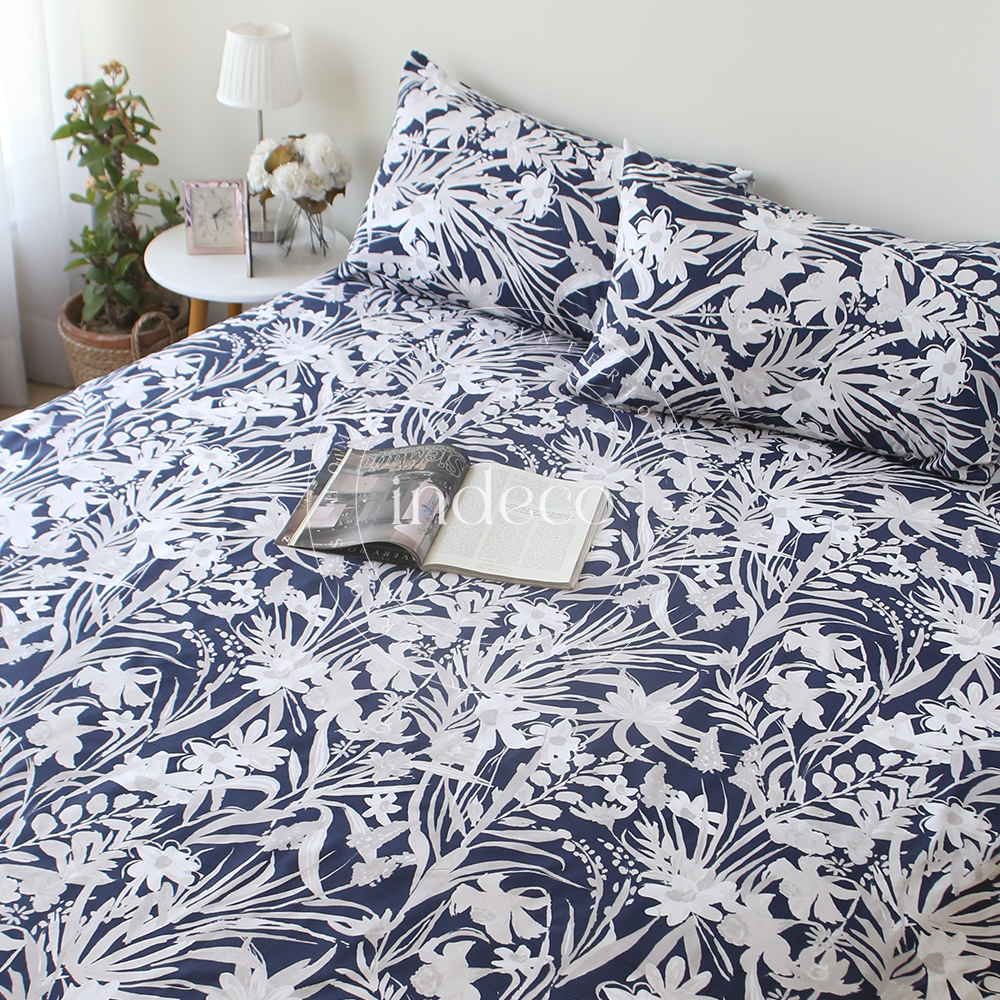 Wild Botanical Bedsheet Set