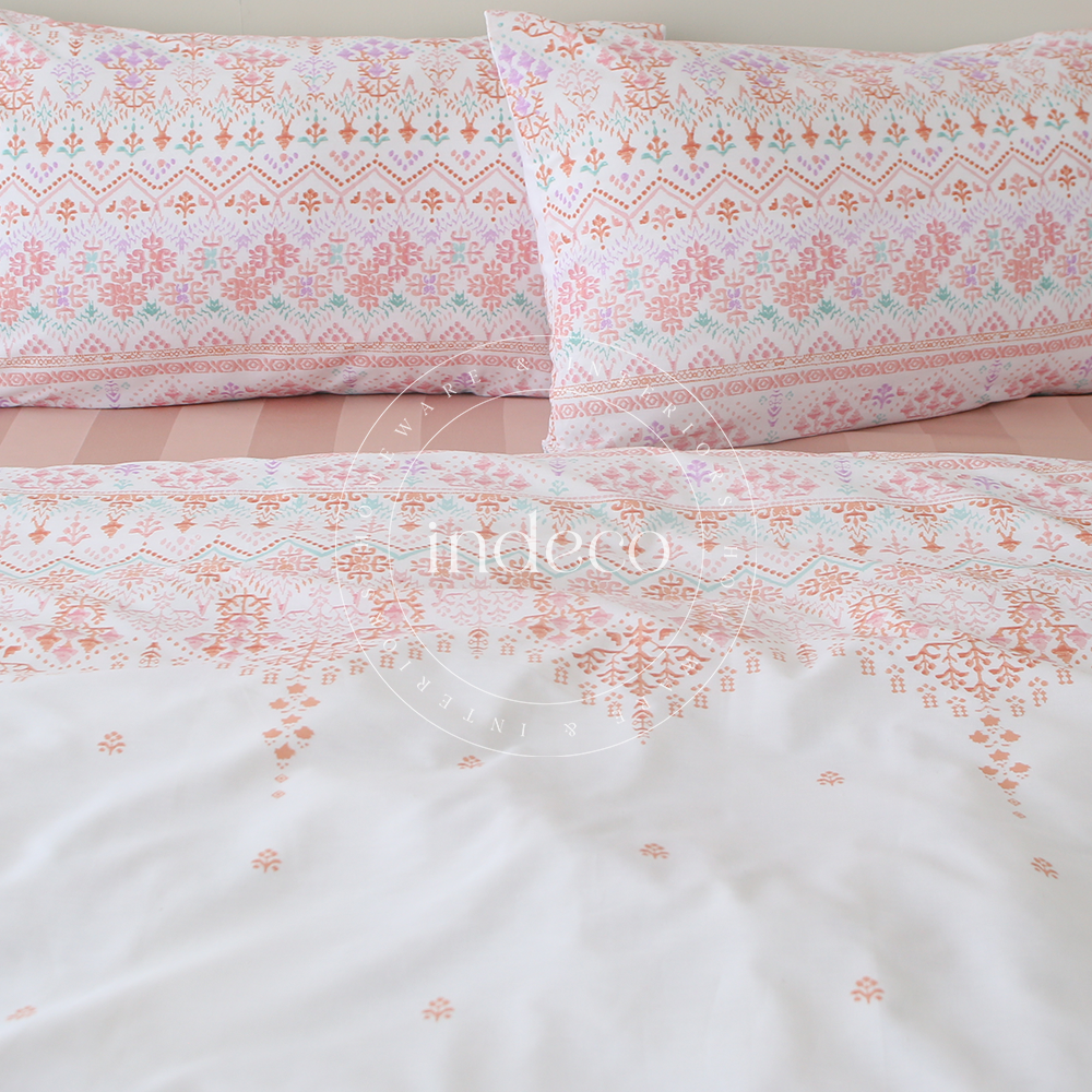 Larisa Coral Duvet Cover Set