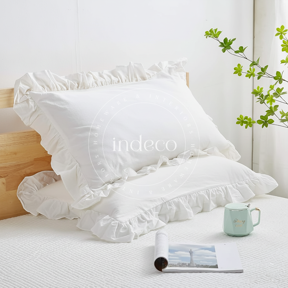 White Ruffled Pillowcase Set