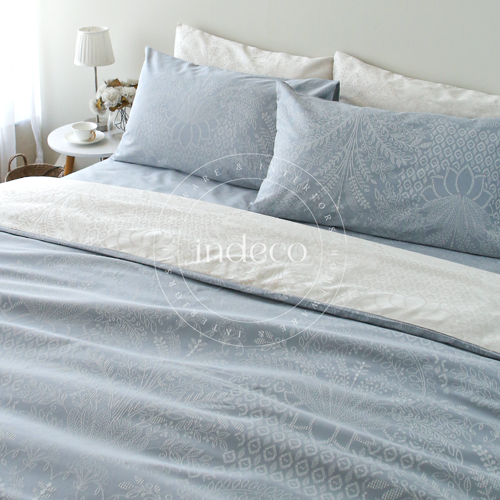 Celeste Jacquard Reversible Duvet Cover Set