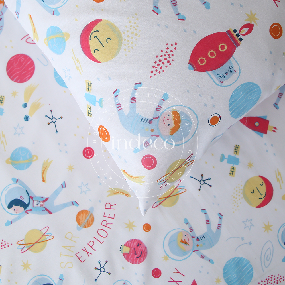 Young Space Explorer Bedsheet Set