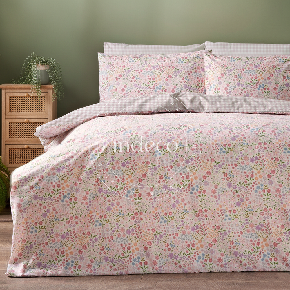 Pink Ditsy Floral Duvet Set