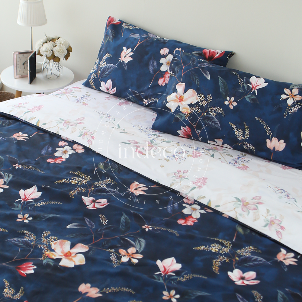 Midnight Blossom Duvet Cover Set
