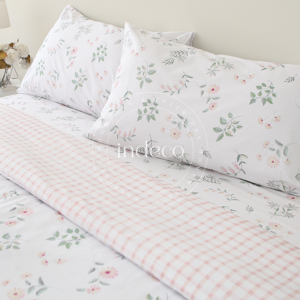 Chloe Botanical Duvet Cover Set
