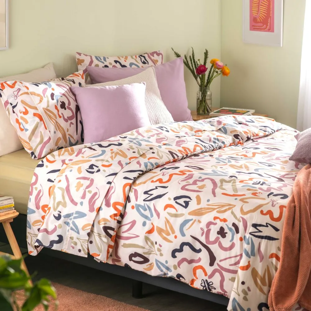 Amarosa Abstract Bedsheet Set