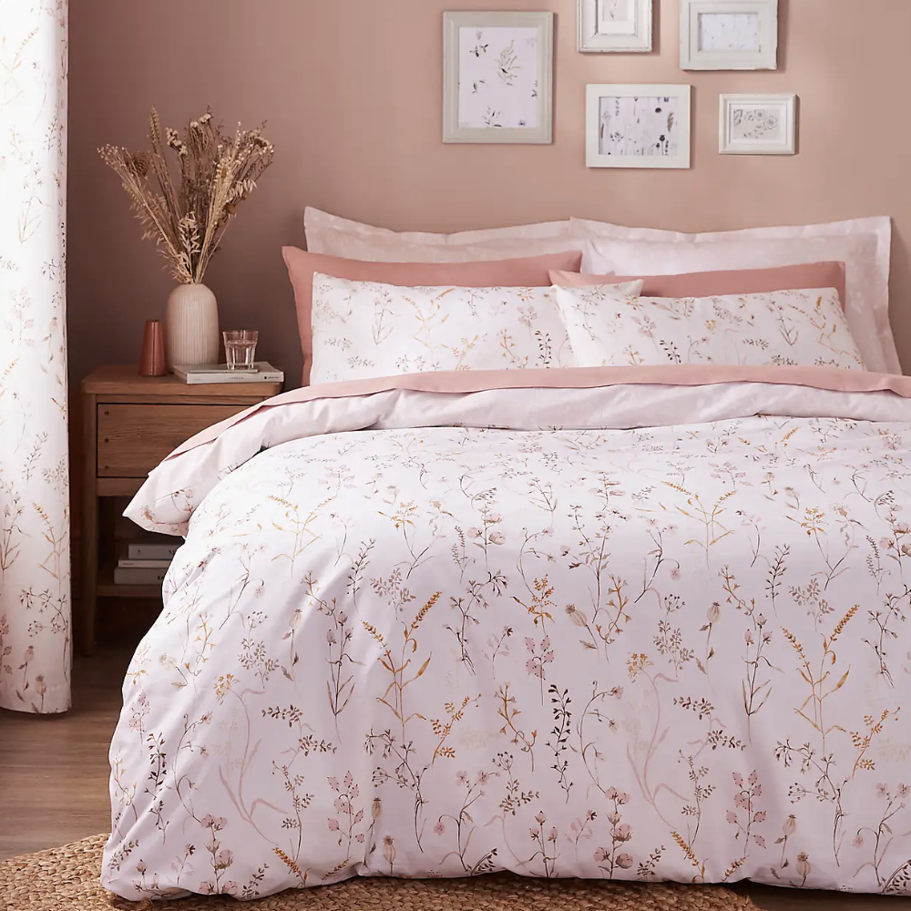 Whispering Stems Duvet Cover Set