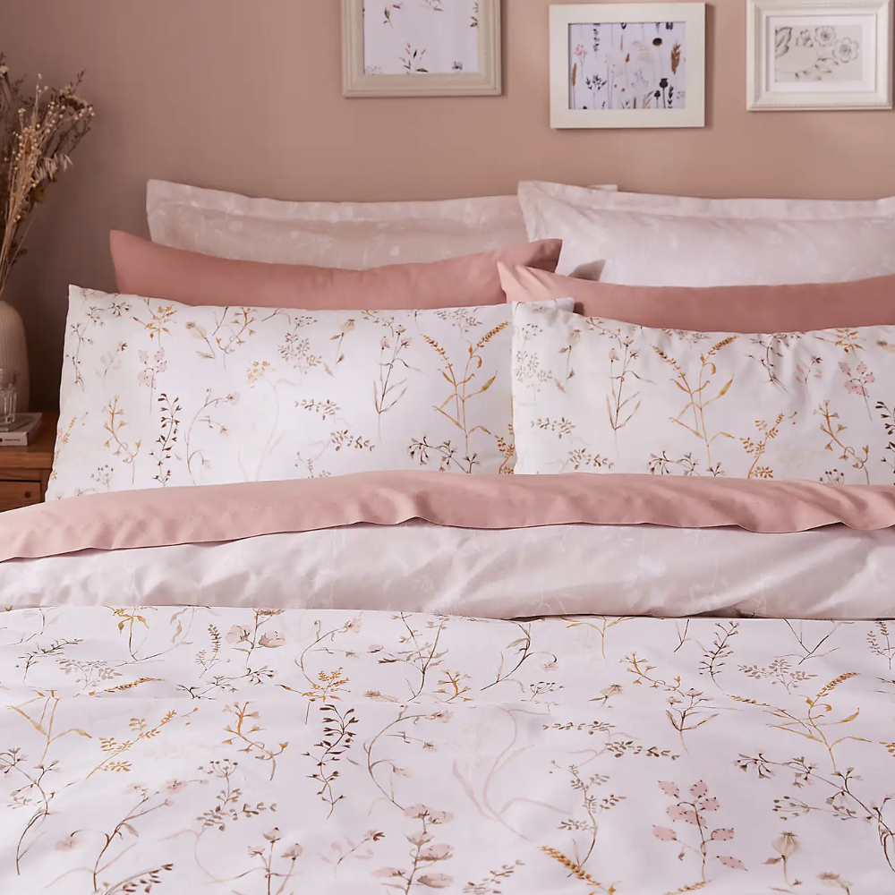 Whispering Stems Duvet Cover Set